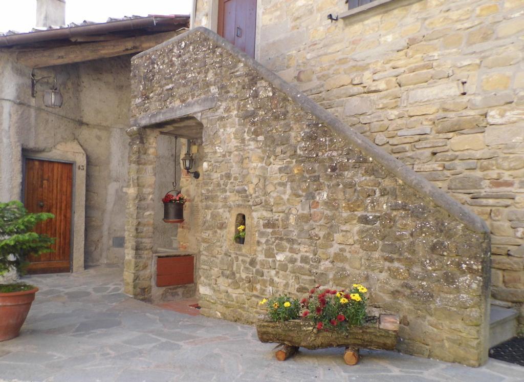 Casa Vacanze Podere Ugolini Ronta Dış mekan fotoğraf