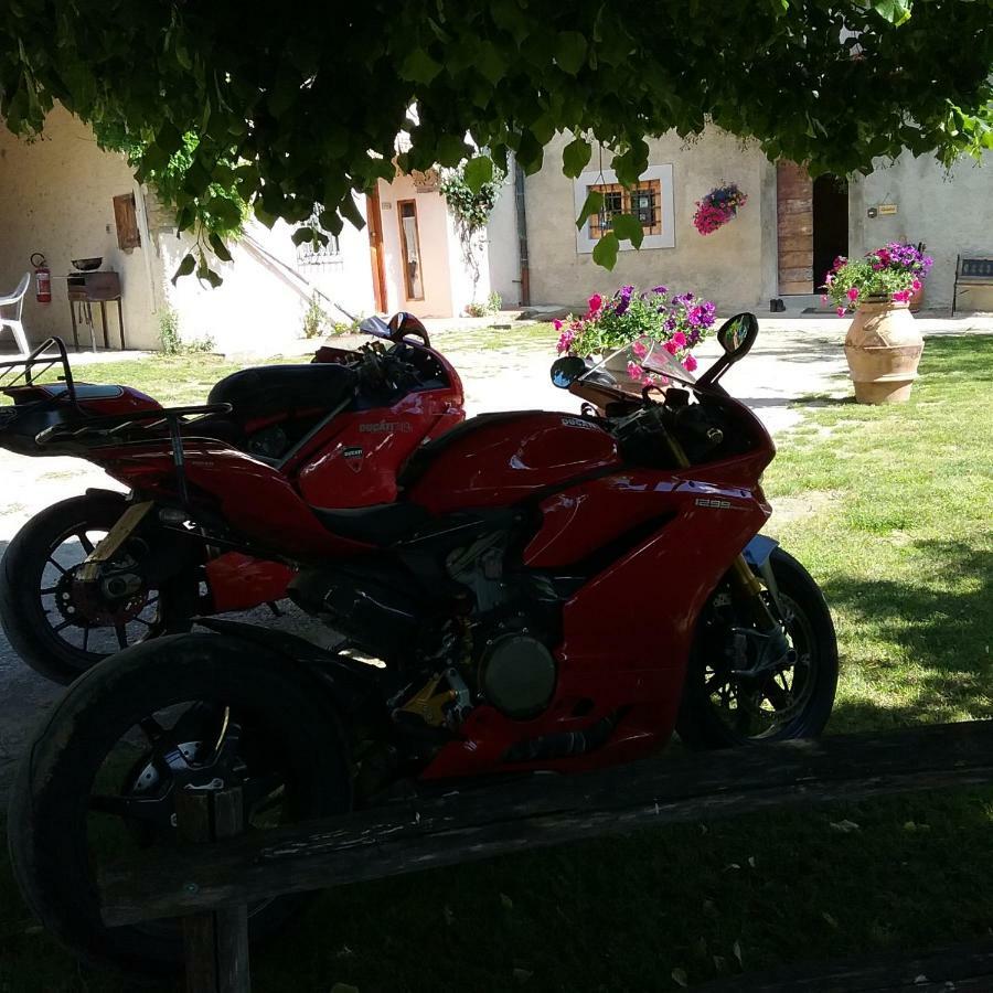 Casa Vacanze Podere Ugolini Ronta Dış mekan fotoğraf
